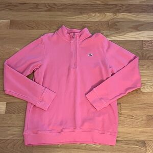 Vineyard Vines boys quarter zip “nantucket red” salmon color. Size M